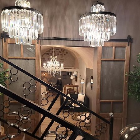Hotel Le Patio De Sophie Систерон Екстериор снимка